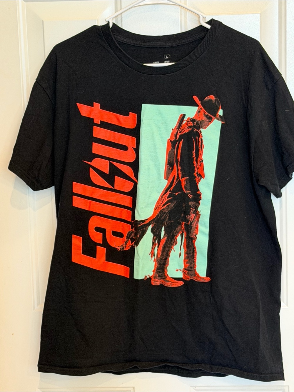 Fallout Black Graphic Tee size L